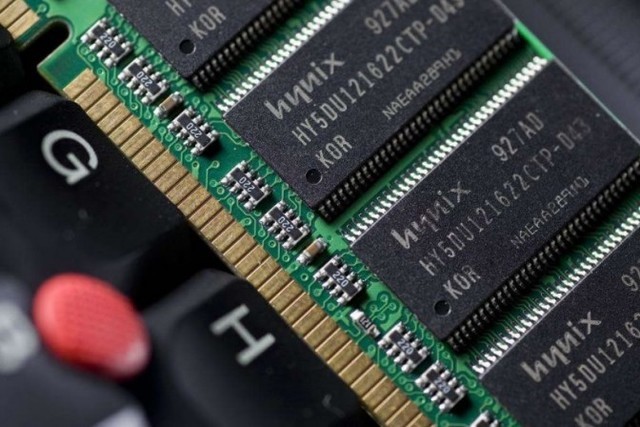 手机将迎来10GB运行内存 优化不行？